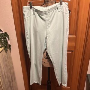 NWOT XL 16-18 Faded Glory Jegging Capri Light blue-teal Pants